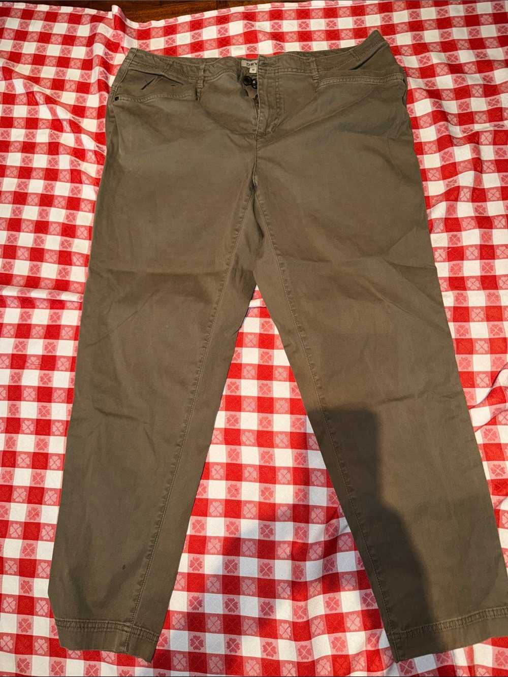 Orvis Straight-Leg Women’s Pants in Olive